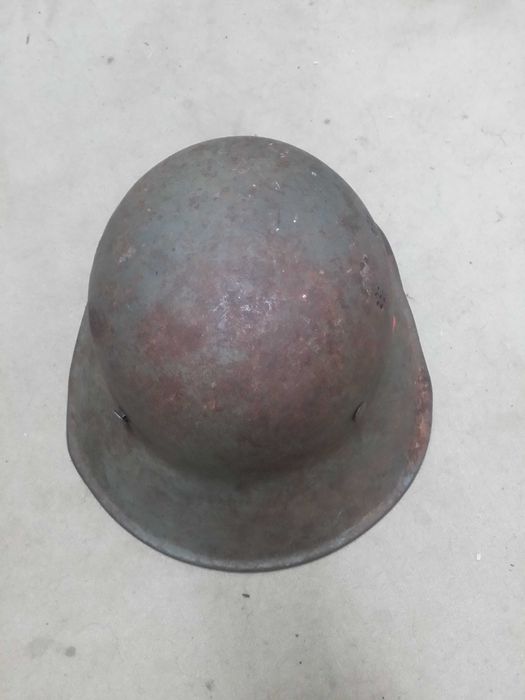 Антикварна военна каска 1937 г.