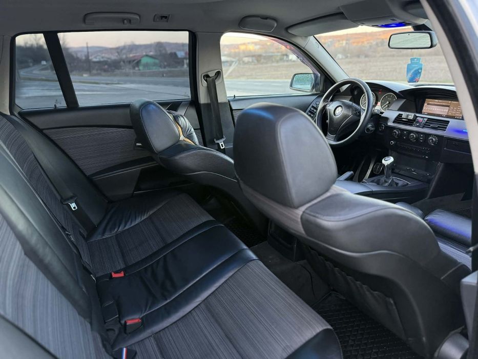 Vând  BMW Seria 5 e61 520d  

Motorizare -2.0 disel 163 CP
An-2005
Tra