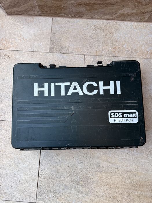 Къртач Hitachi
