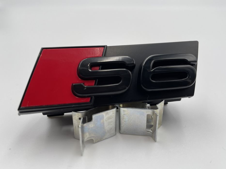 Emblema Audi S6 grila negru