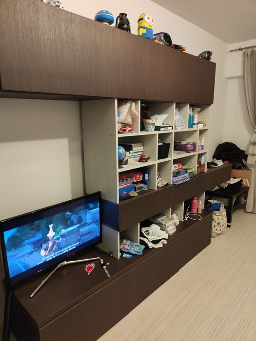 Proprietar vand apartament 2 camere zona Capitol.