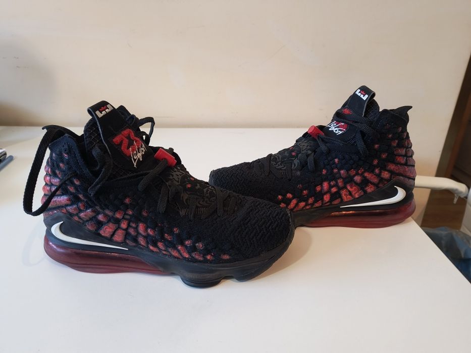 Adidași Nike LeBron James