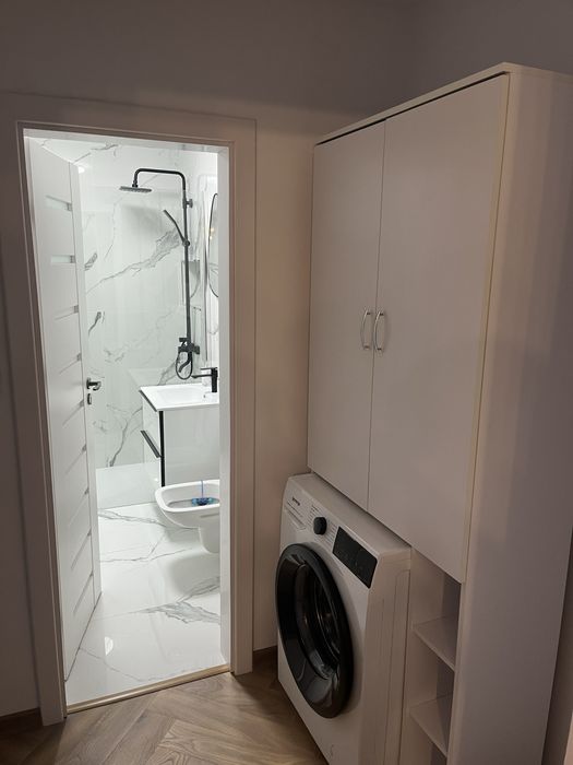 Apartament de inchiriat 3 camere Cetate
