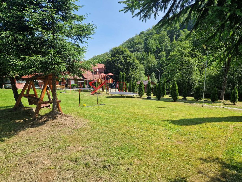 Cabana Poienita Lisa Sanbata de sus Manast Brancoveanu Brasov