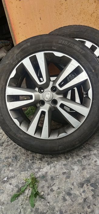 Автошины на литых дисках
