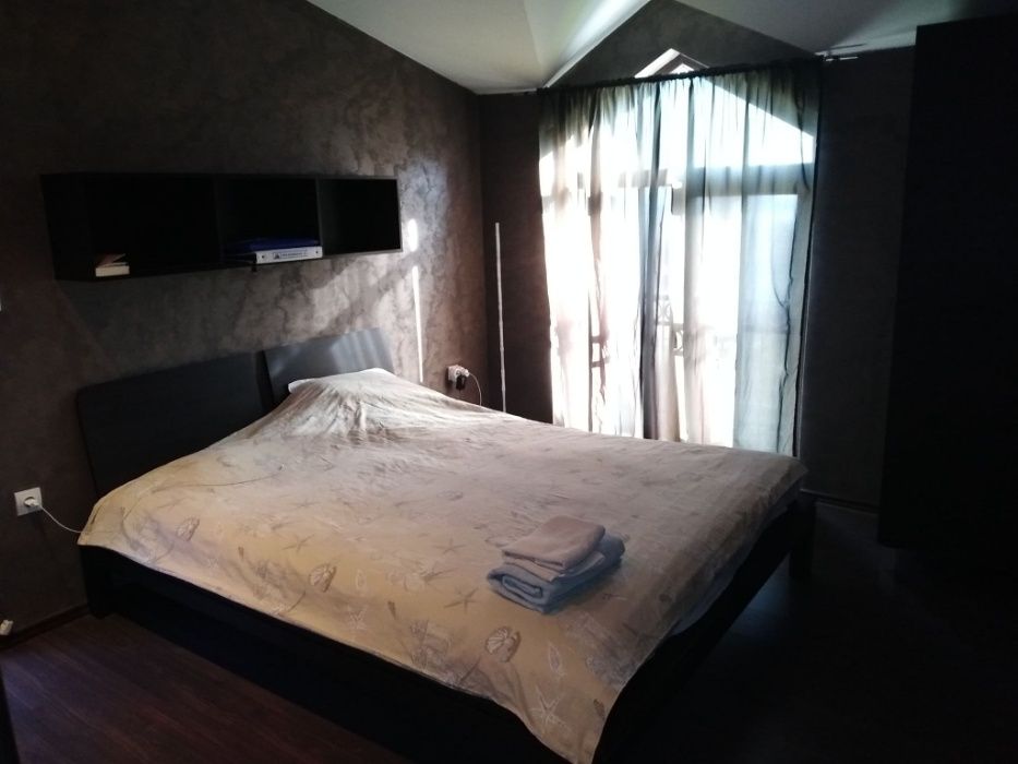 Триетажна къща - стил и лукс!!!