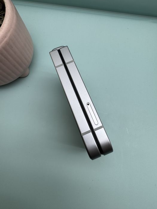 Samsung z flip 6 12/512Gb