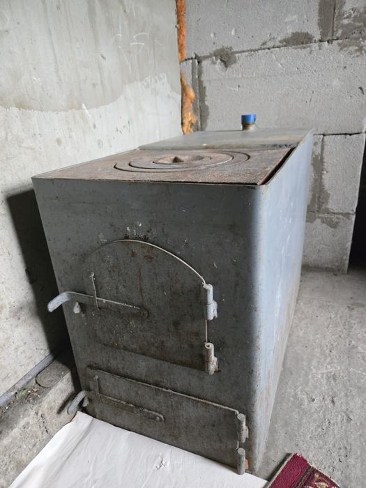 Печь на твердом топливе