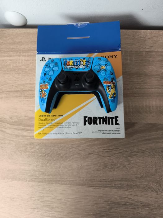 Controller PS5 DualSense Fortnite Limited Edition – ca nou, fără drift