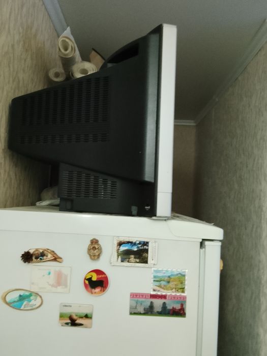 Продаю ТВ JVS срочно