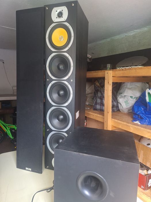 Vand subwoofer jbl + boxe  auna 110w