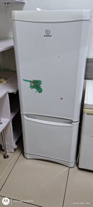 Продам холодильник двух каменный