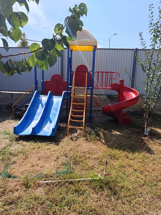 Продам детскую горку