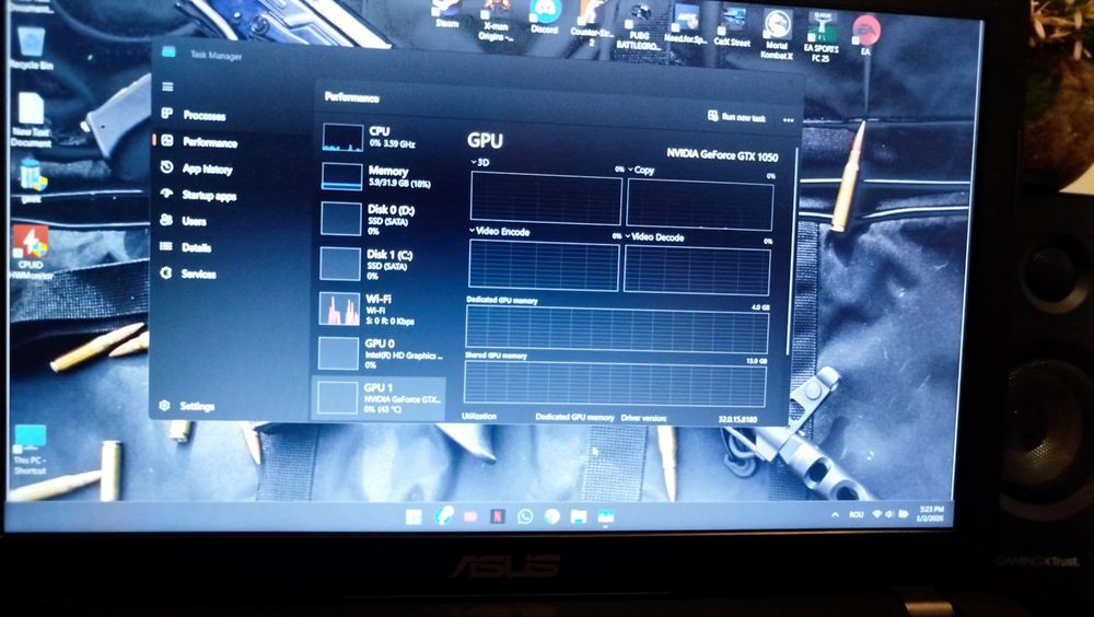 Vând Laptop Gaming Asus Rog,vine însoțit de încărcător original
