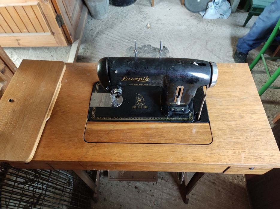 Шевна машина (крачна)