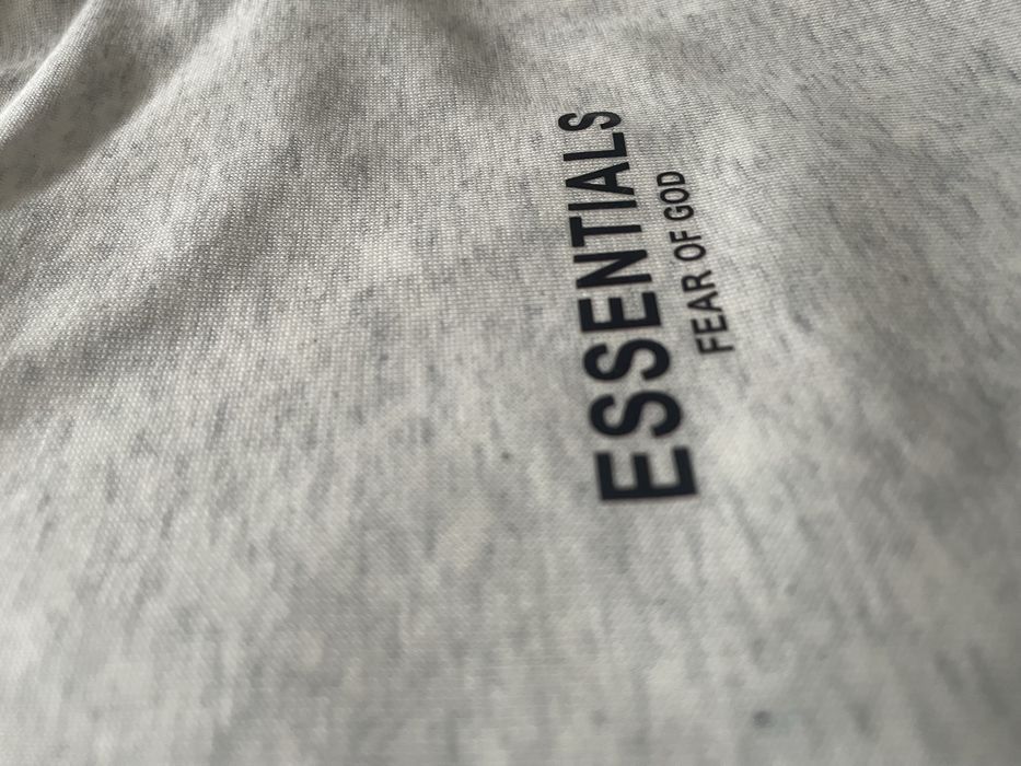 Essentials  Шорти