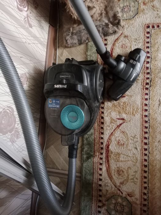 Продам пылесос PHILIPS
