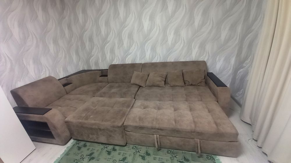 Продам срочно диван