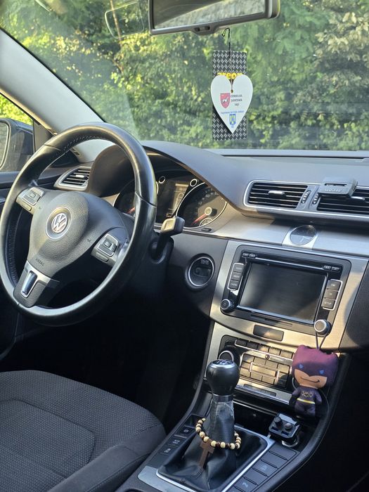 VOLKSWAGEN Passat 2011 — imagine 5