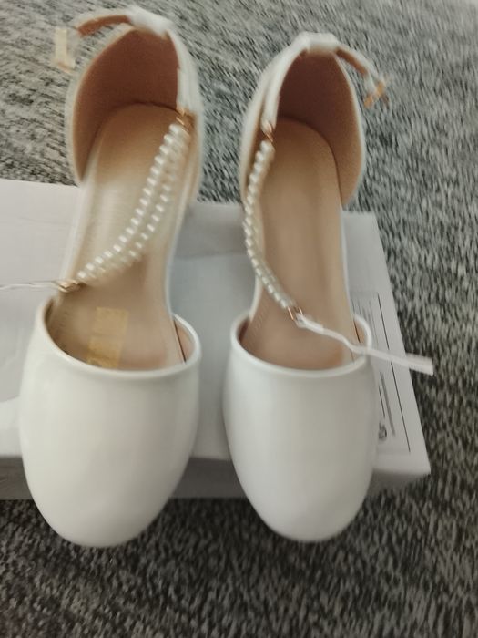 Pantofi eleganti fetite