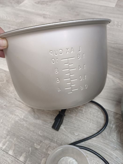 Продам мультиварку!