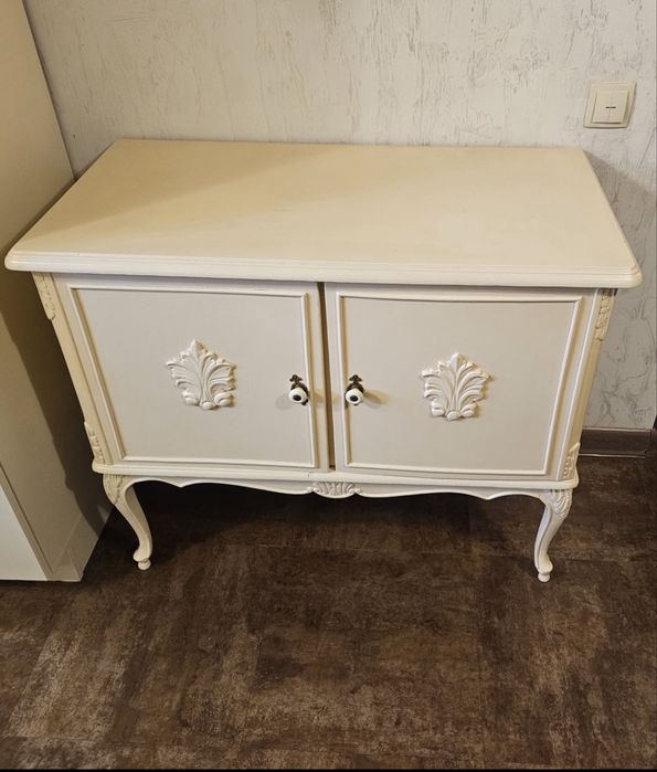 Продам румынский комод