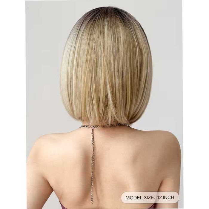 Каре перука 30 см – руси нюанси с тъмни корени и бретон