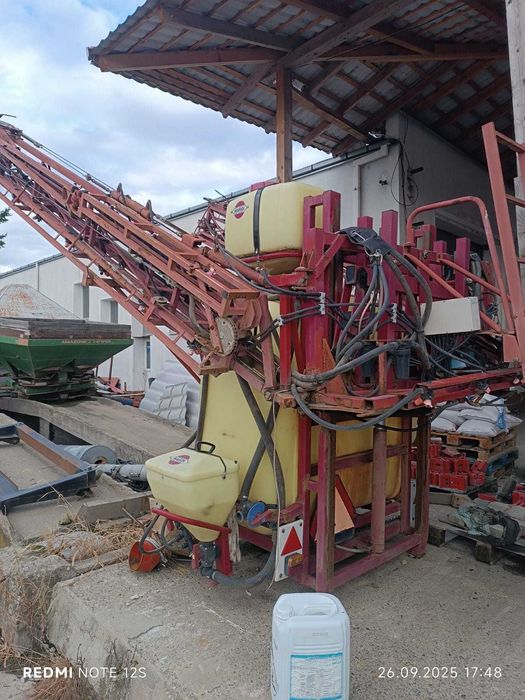 Mașină de erbicidat MET Hardi