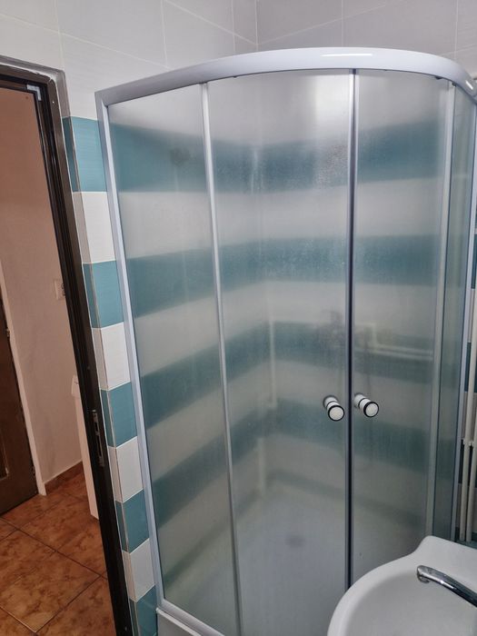 Apartament de închiriat 2 camere zona plantelor!!