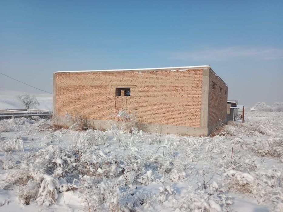 Толық бітпеген үй сатылады