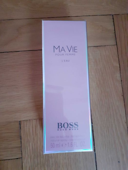 Нови парфюми и козметика