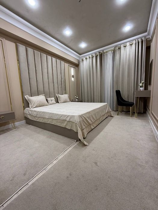 Новостройка 3х-комн квартира на Махтумкули 80квм Ор.:Макро IT park