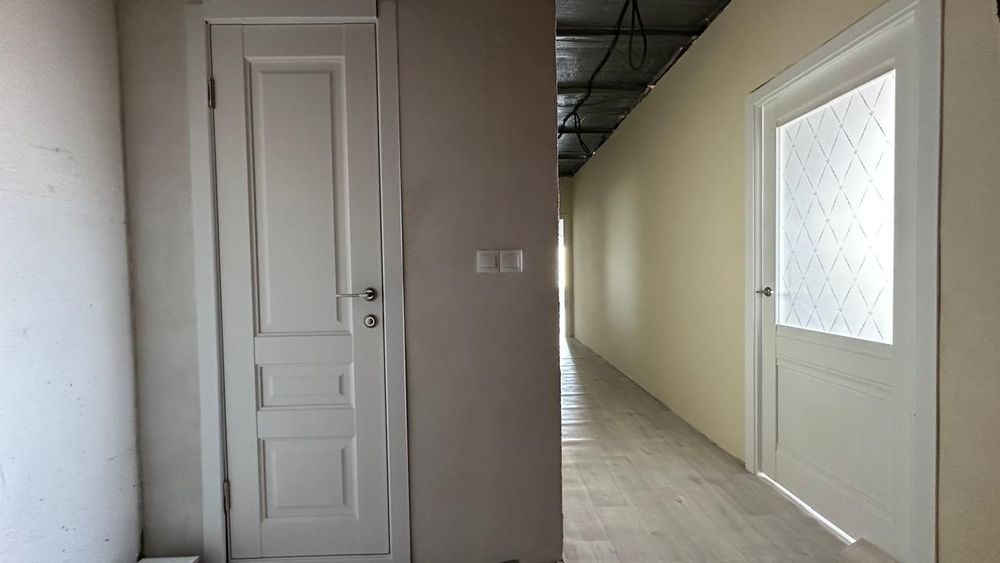 Продам два дома на одном участке,