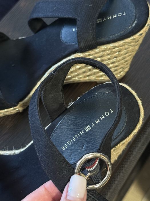 Сандали Tommy Hilfiger
