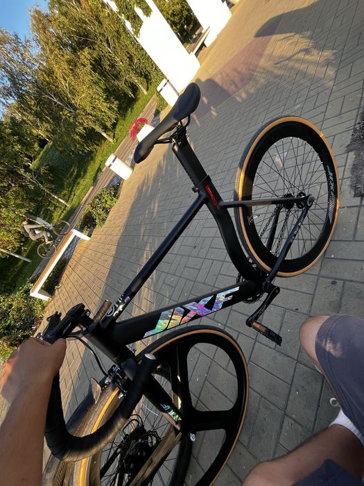 велосипед фикс. AT-8