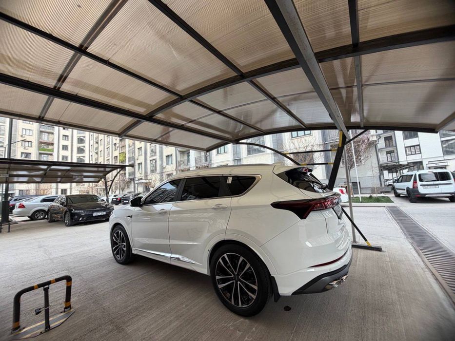 Jetour X70 plus 24.000$