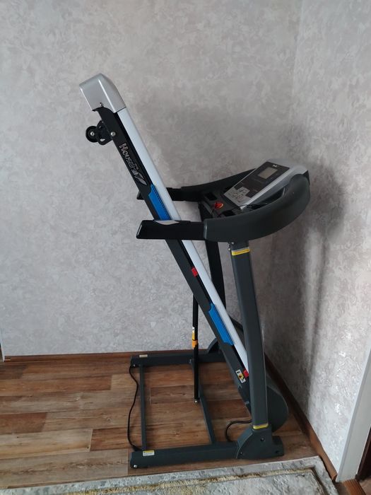 Продам беговую дорожку