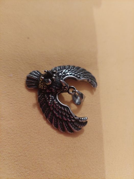 Мъжки медальон от стомана