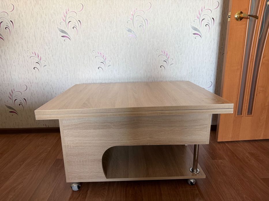Продам раздвижной стол