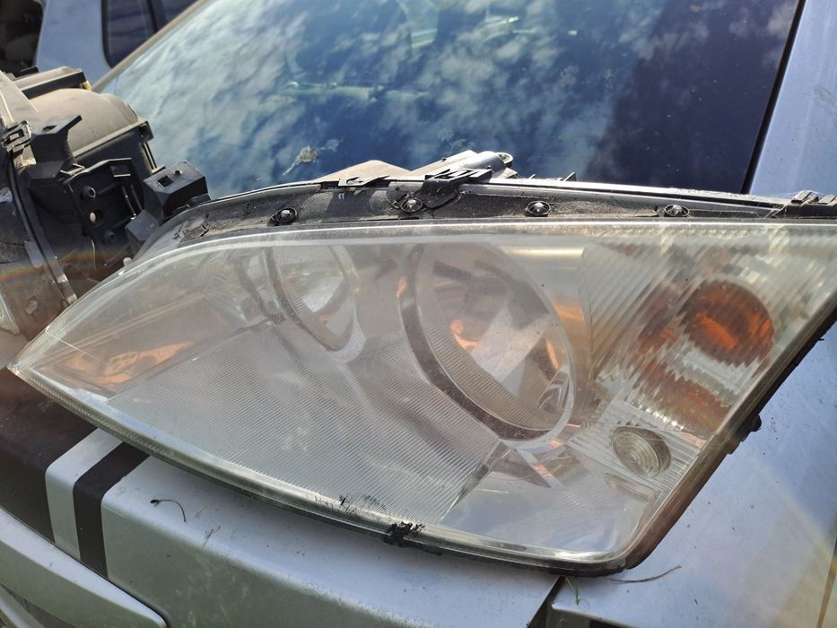 Far /faruri ford mondeo mk 3