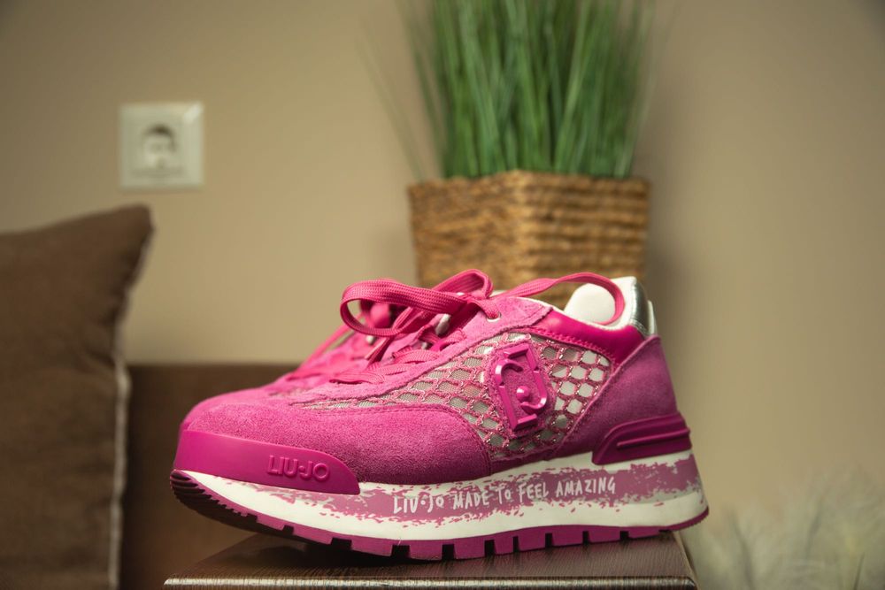 Маратонки Liu Jo – „Made to Feel Amazing“