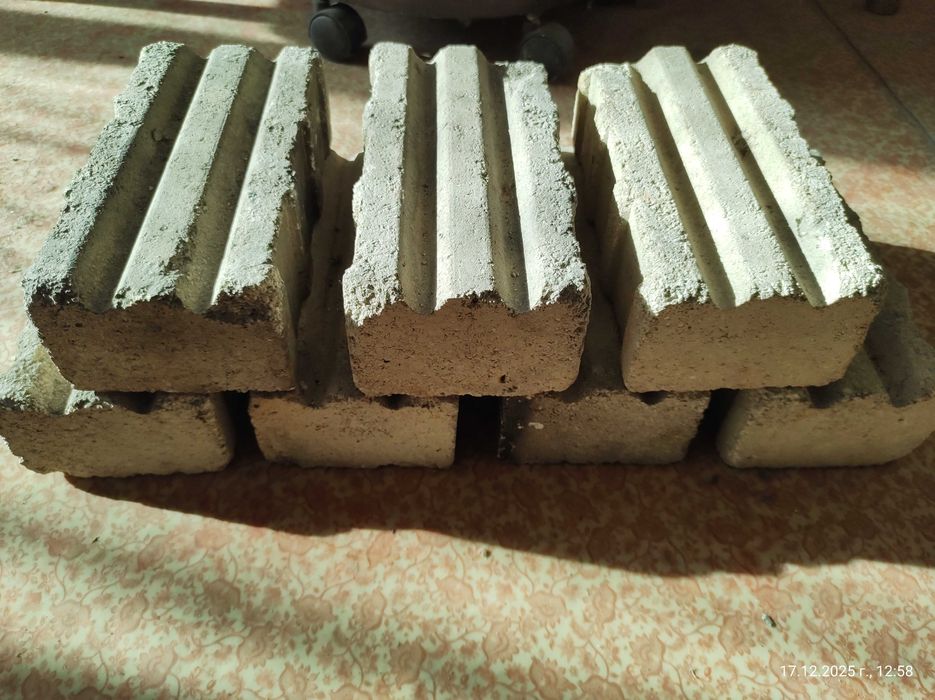 Продавам огнеупорни тухли