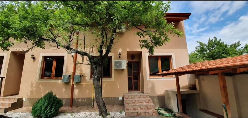 Casă de închiriat în centrul orașului Oradea – Str. Cuza Vodă