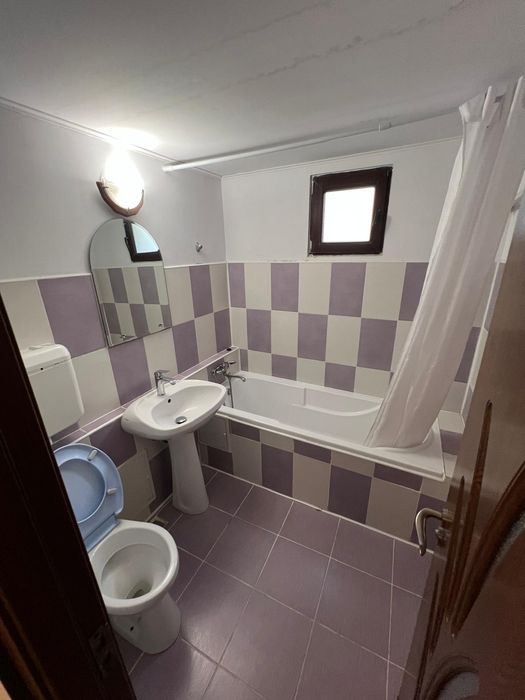 Inchiriere apartament 3 camere