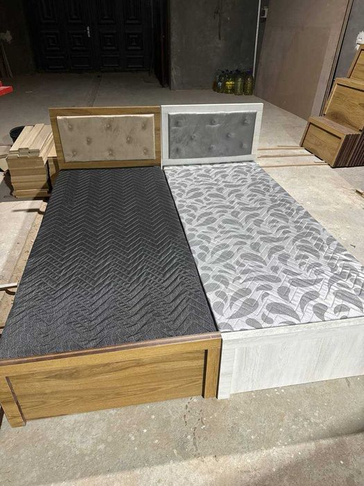 bir kishilik krovat. 001 Одинаковый кровать. kalavat sunduk. mebel