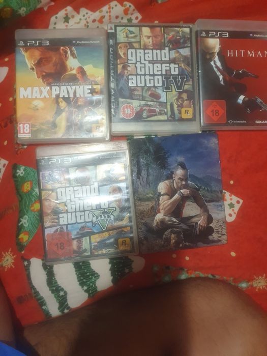 Vând jocuri video PS 3