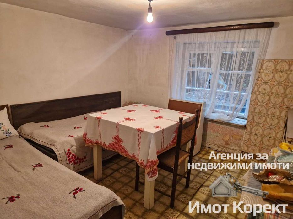 Имот Корект продава Самостоятелна Къща, зона Изток, гр. Асеновград