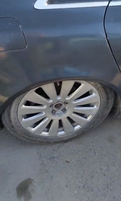 Продам на авторазбор Audi A8