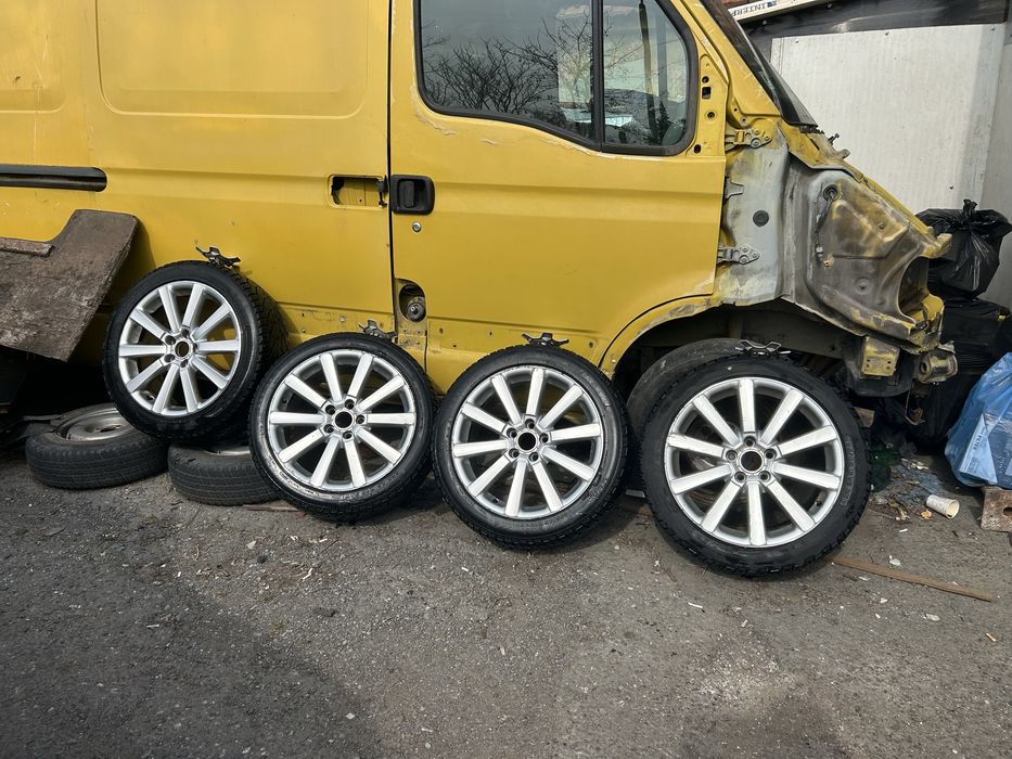Оригинални джанти с гуми VW 18 / Omanyt r32