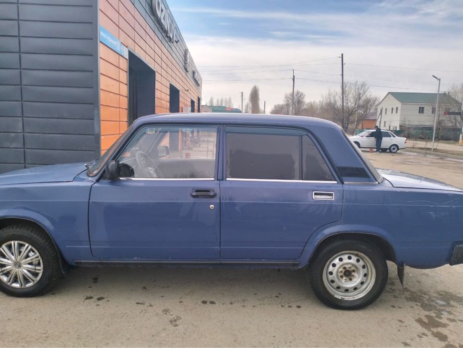 Прлдам жигули срочно